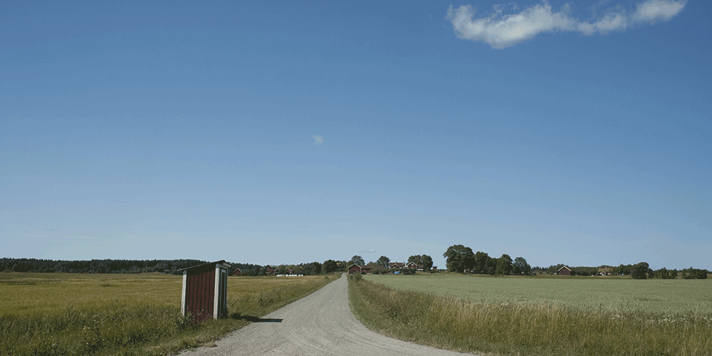 Mjölsta crossroads, Roslagen, Seden